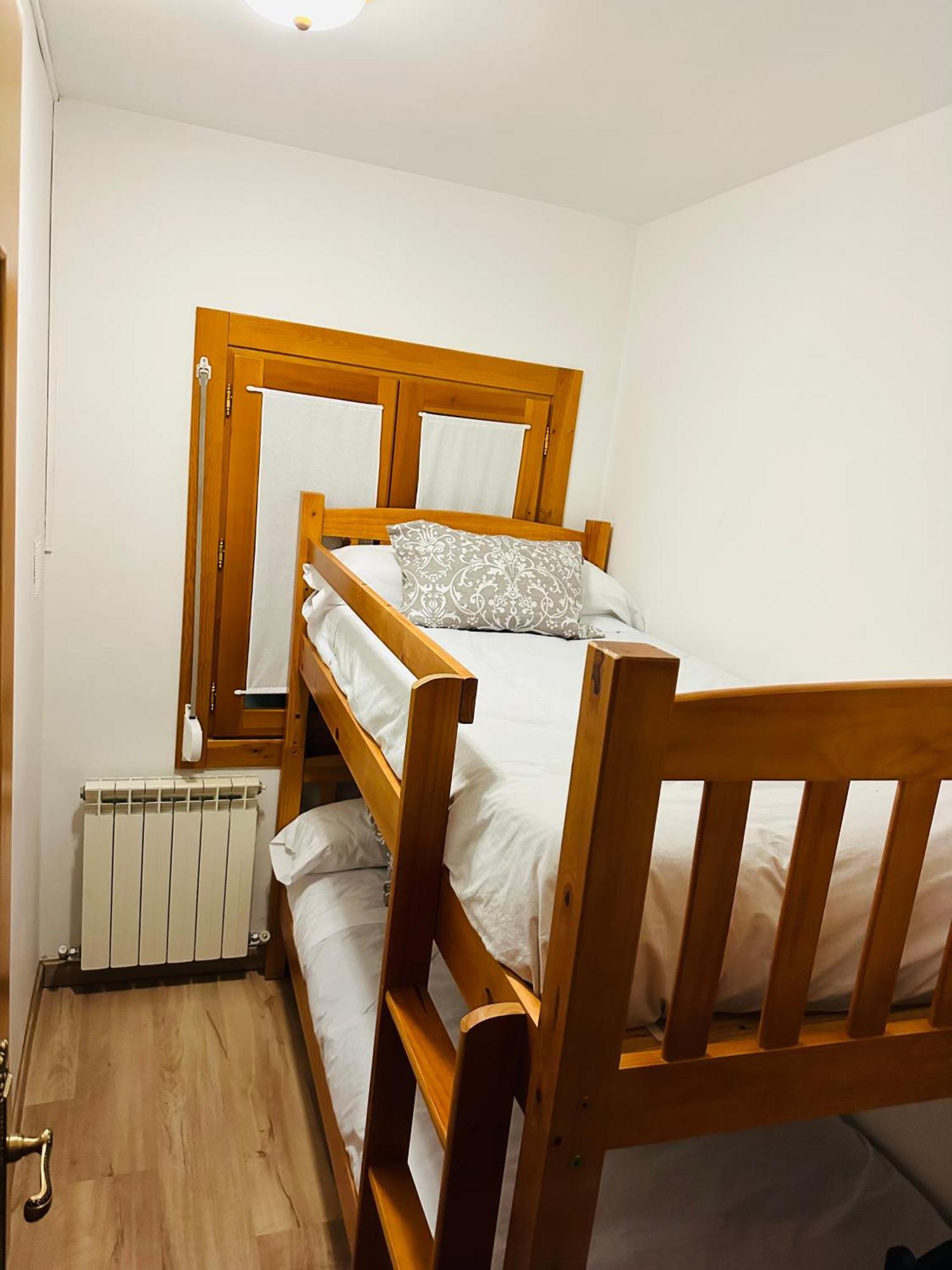 El Balcon De Biescas. Apartment Ngoại thất bức ảnh